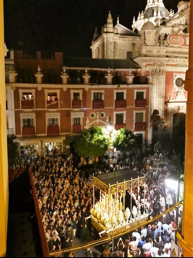 Loft In The Heart Of Sevilla Bagian luar foto