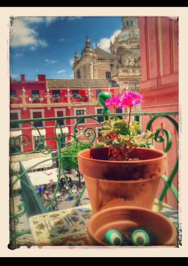 Loft In The Heart Of Sevilla Bagian luar foto